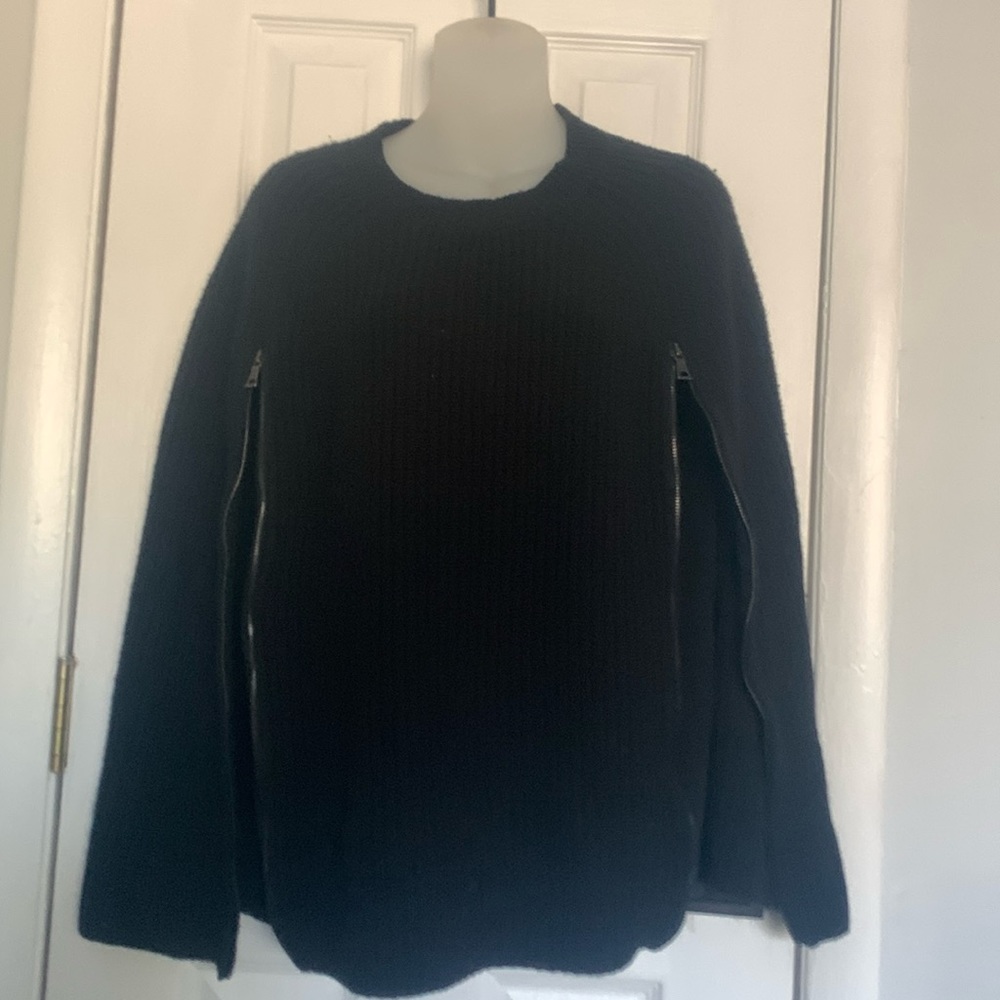 BCBG MAXAZRIA poncho sweater